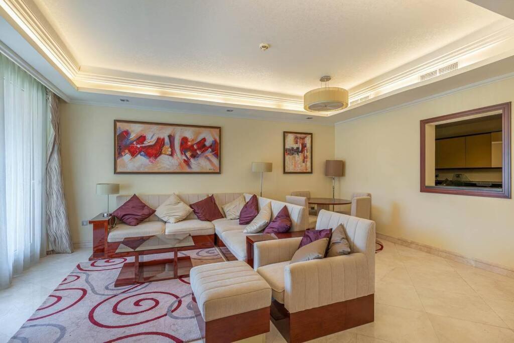 Luxury 1 Bedroom With A Private Beach Taj Granduer Residence At Palm Dubai Exterior photo